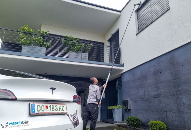 Reinigung von Jalousien 